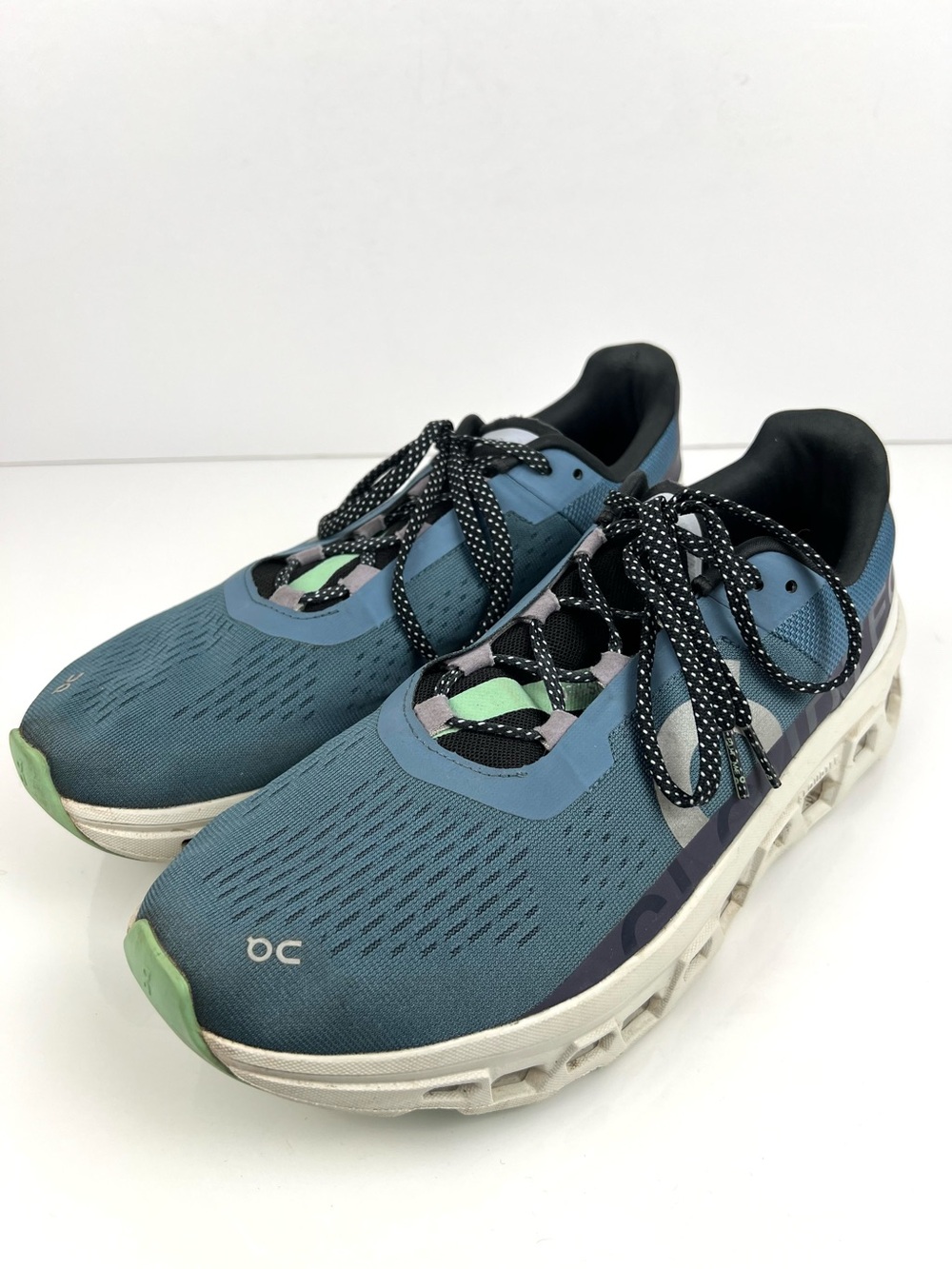 On Running Men’s Cloud Monster Athletic Shoes size 12 Cloud Vapor Colorway Gym